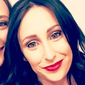 Meet your Posher, Sydney